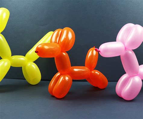 balloon animal dogs.